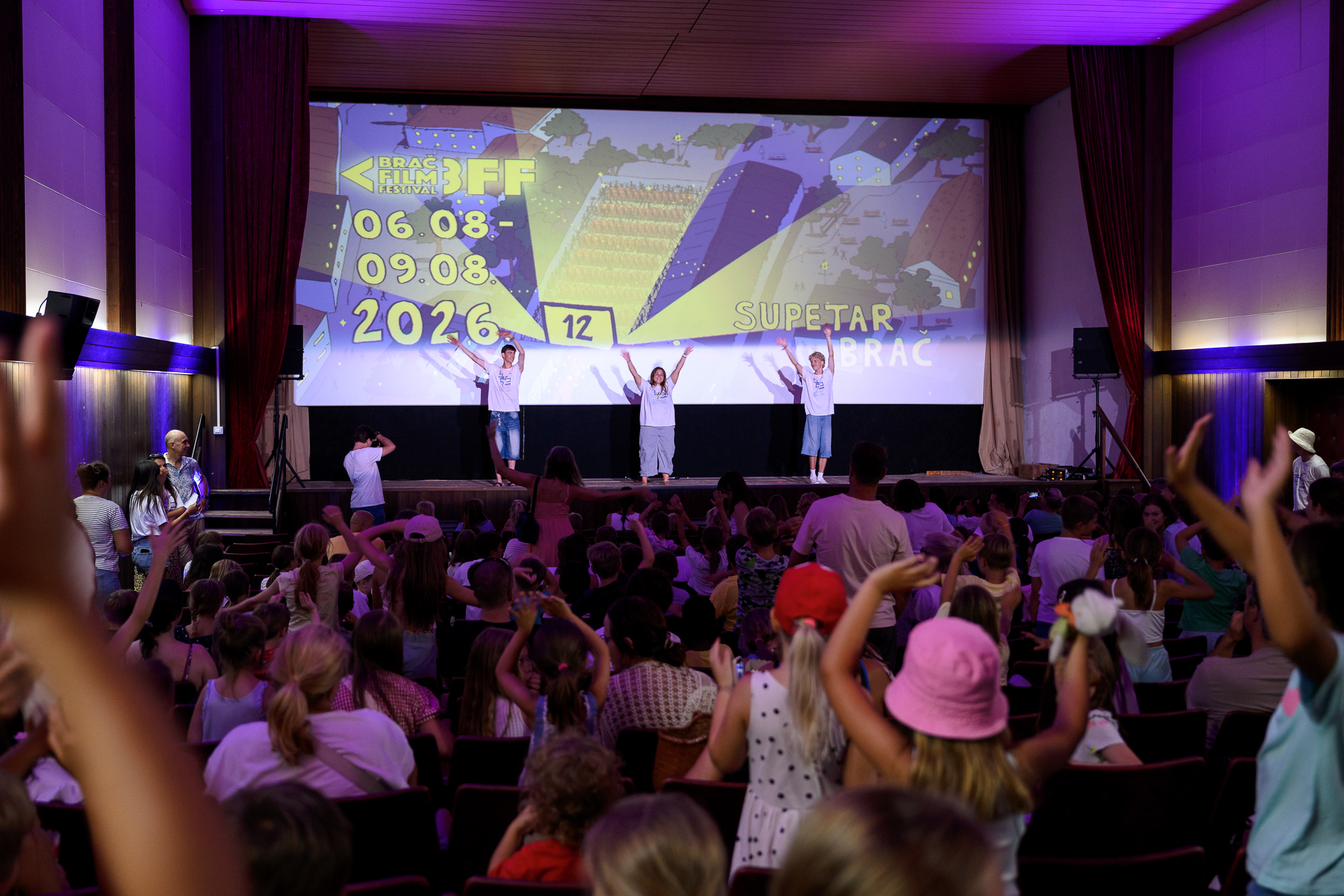 Kristalni planet — dječji program